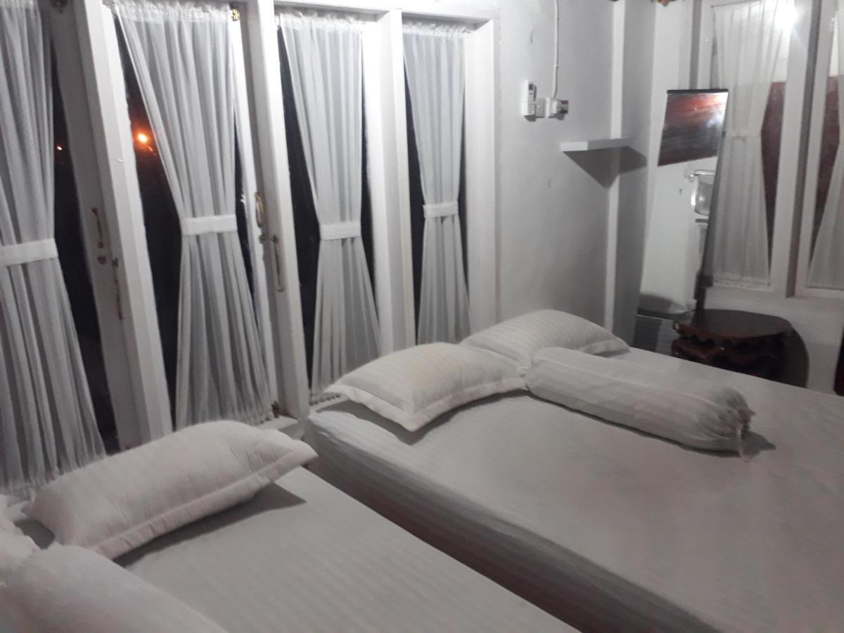 Bumimi Homestay Painan Zewnętrze zdjęcie