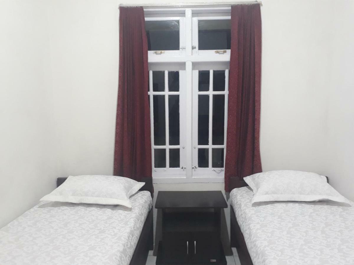 Bumimi Homestay Painan Zewnętrze zdjęcie